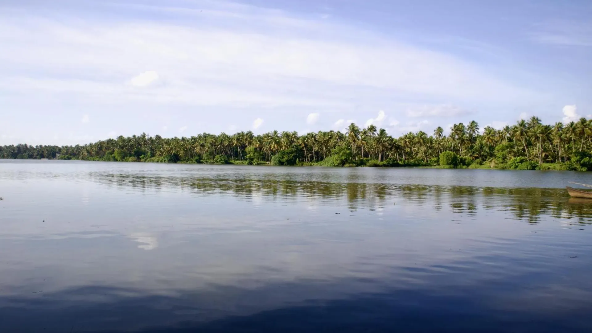 Ambili Riverfront Villa With Party Hall Irimbranallur 0*,  India