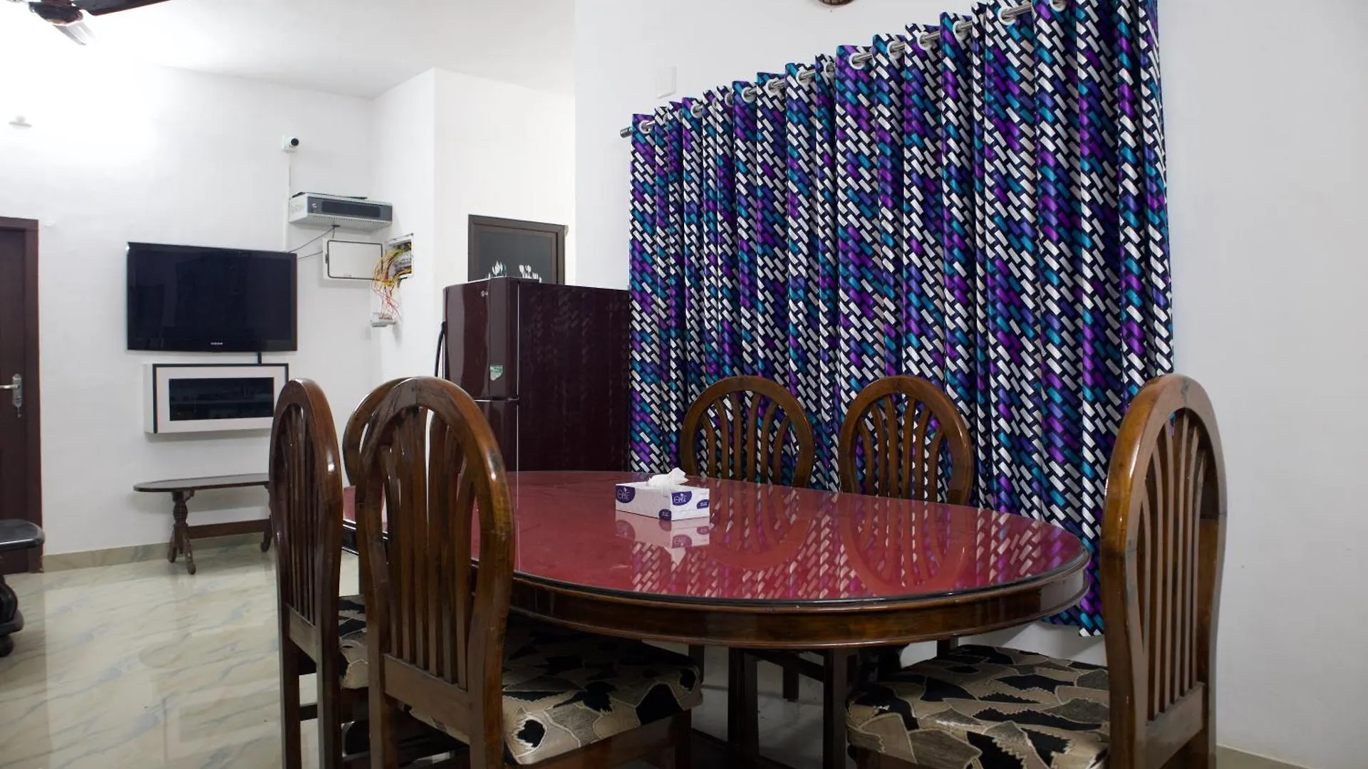 Ambili Riverfront Villa With Party Hall Irimbranallur